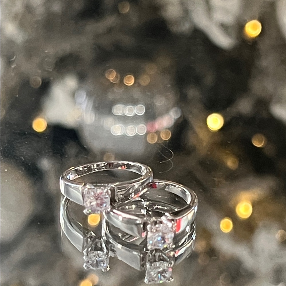 Elegant Silver Women's Ring